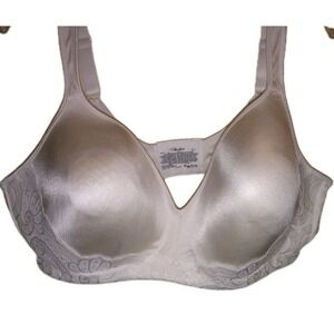 PLAYTEX 18 HOUR WHITE SIZE 42C RN15763 WIRELESS LIGHTLY PADDED LACE